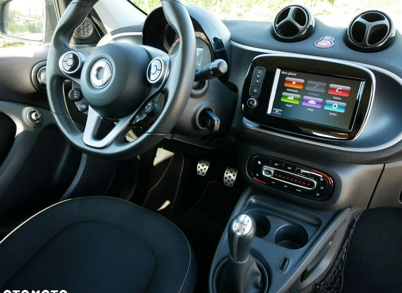 Smart Forfour cena 39800 przebieg: 38000, rok produkcji 2018 z Krzywiń małe 596